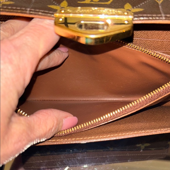 Louis Vuitton Dark Brown Monogram Wallet - Picture 10 of 13